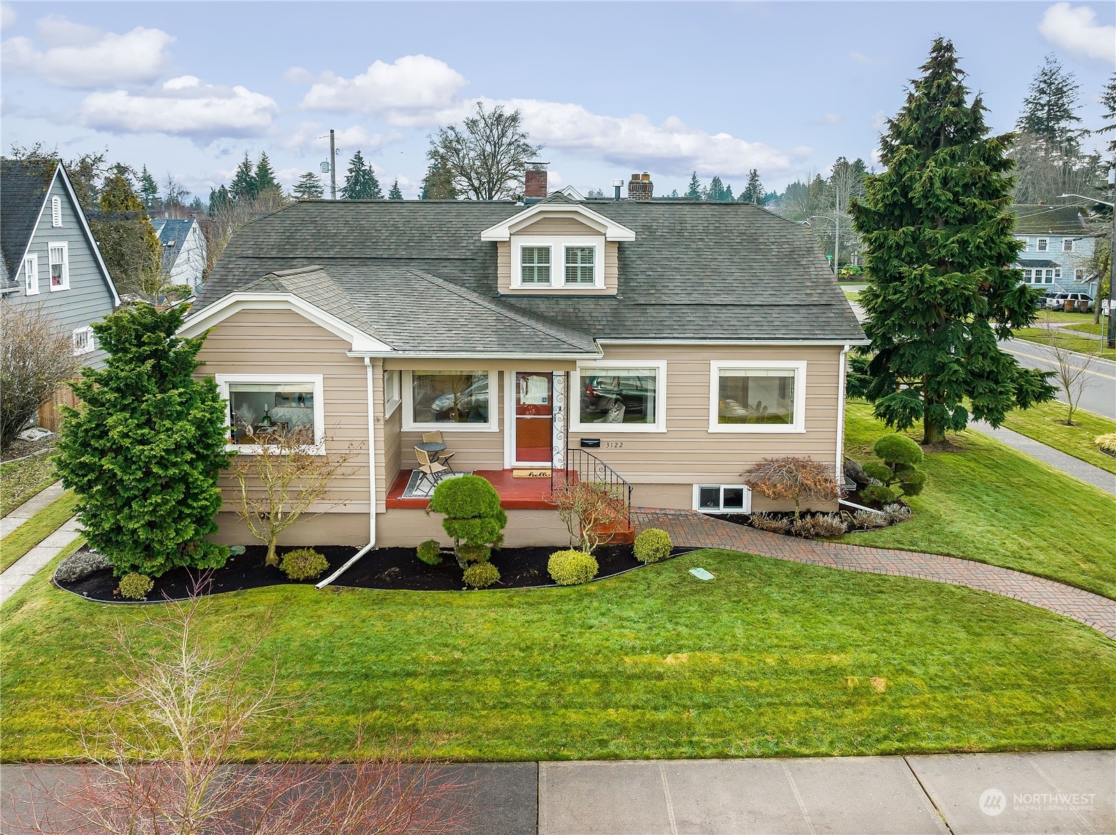 Property Photo:  3122 N 13th Street  WA 98406 