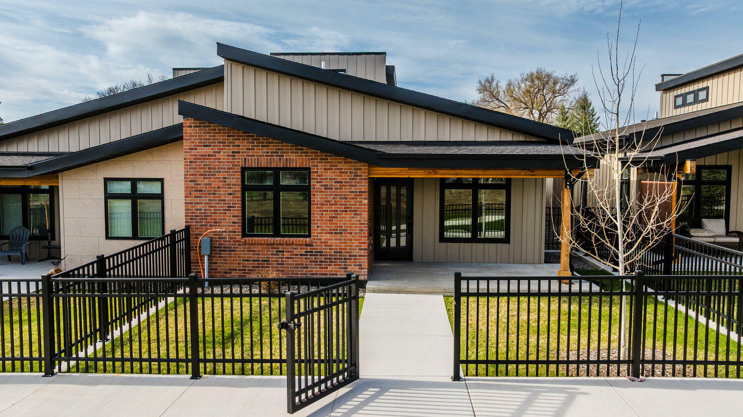 Property Photo: 1345 Avon Street WY 82801