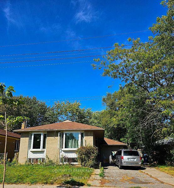 Photo de la propriété:  12 Marengo (Main Level) Ave  ON M1K 3Y5 