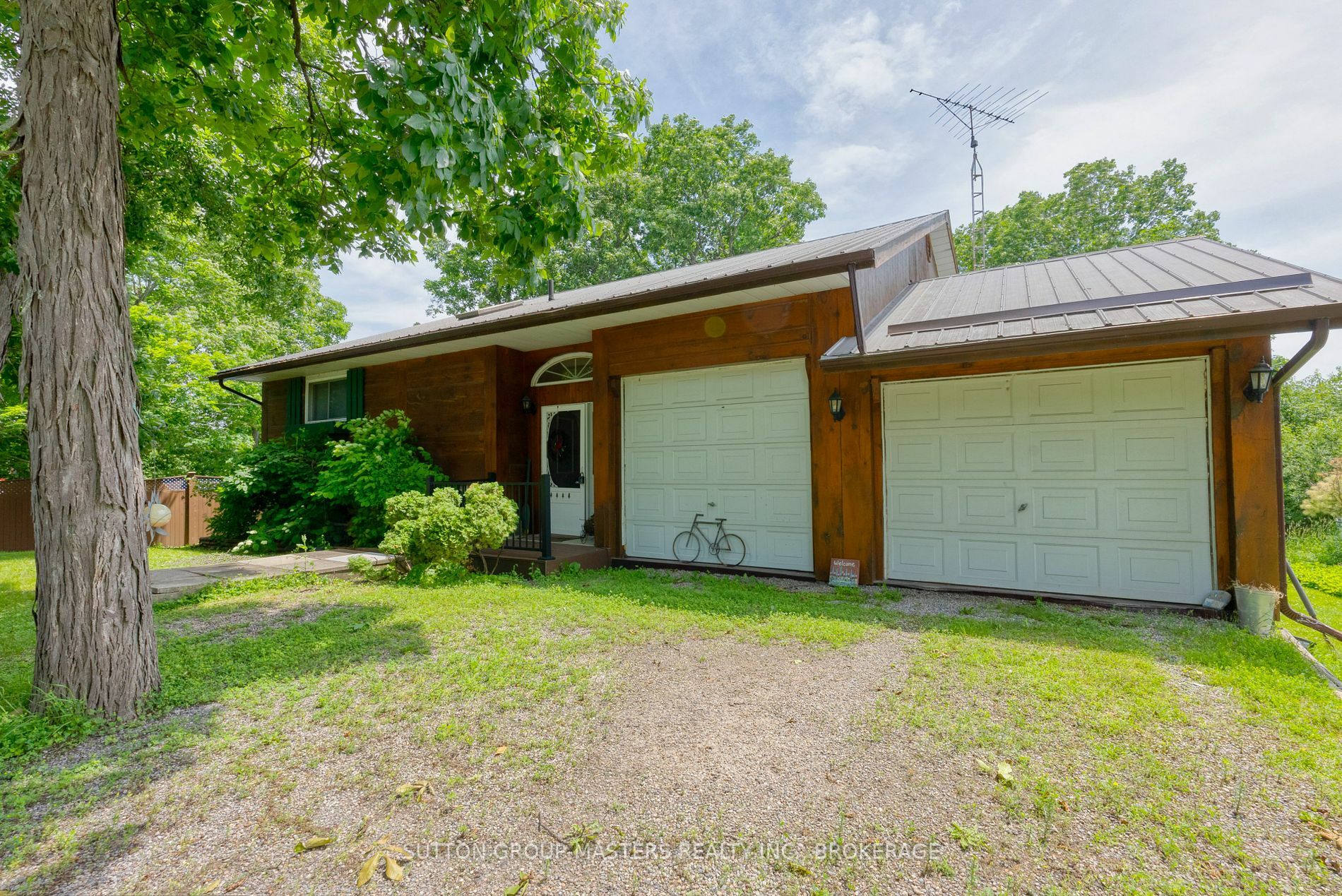 Property Photo:  409 Red Cedar Point Road  ON K0K 3N0 