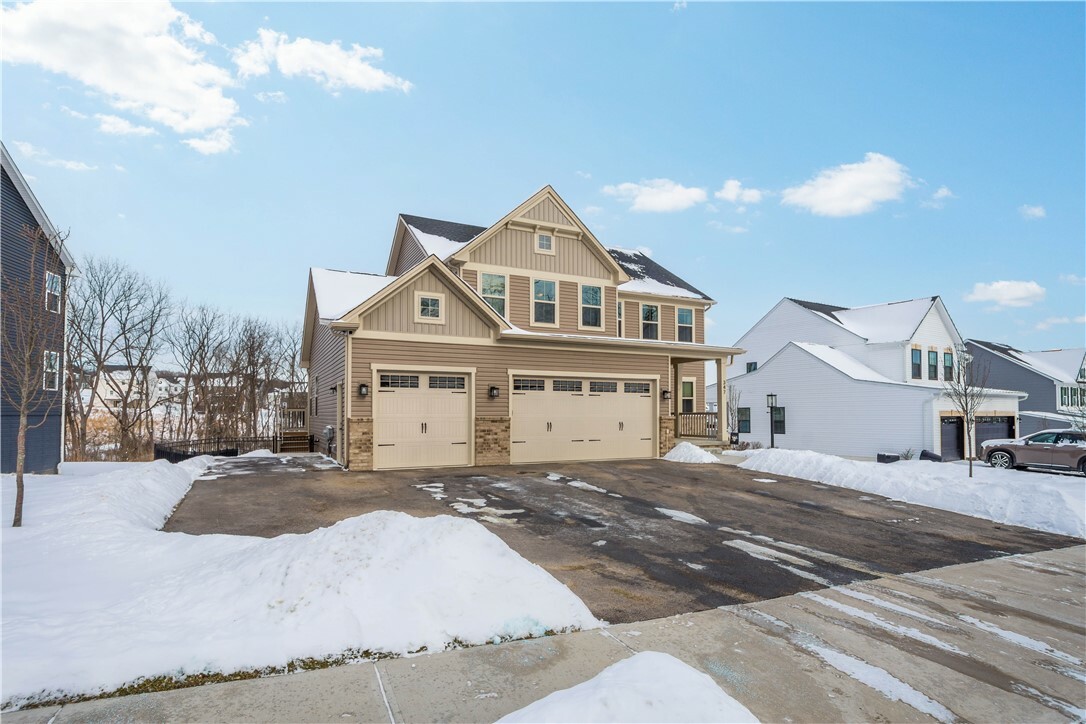 Property Photo:  347 Crossing Drive  PA 15330 