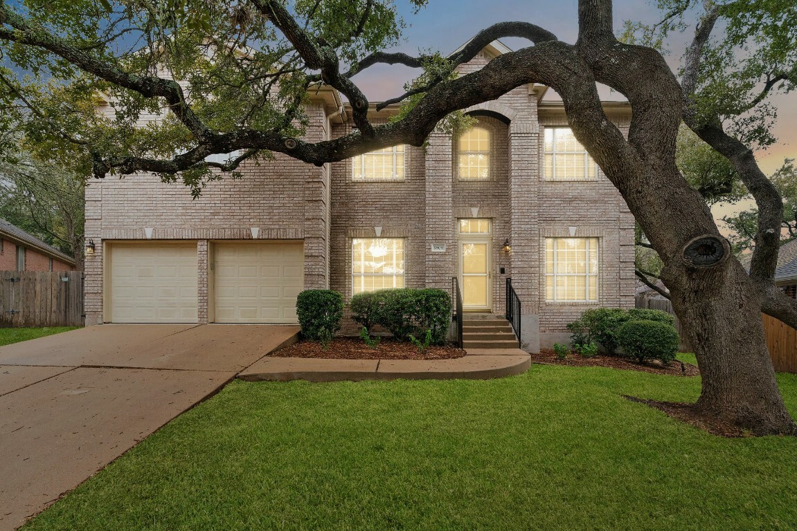 Property Photo:  5908 Savin Hill Court  TX 78739 