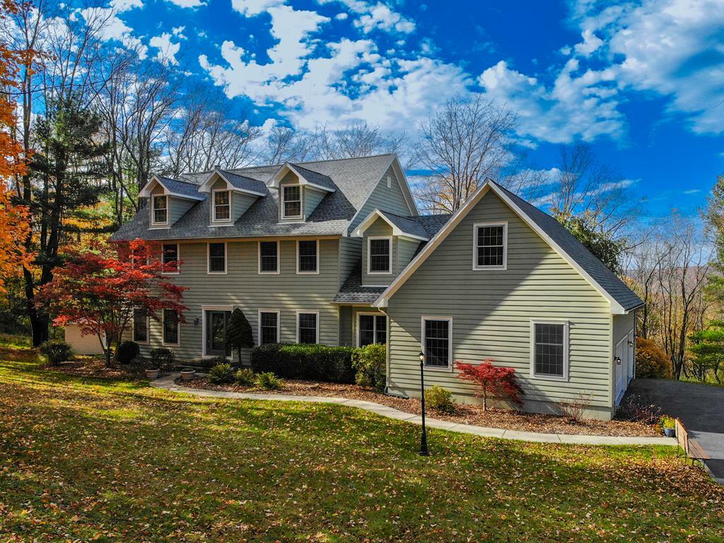 Property Photo: 63 Quail Run NY 14903
