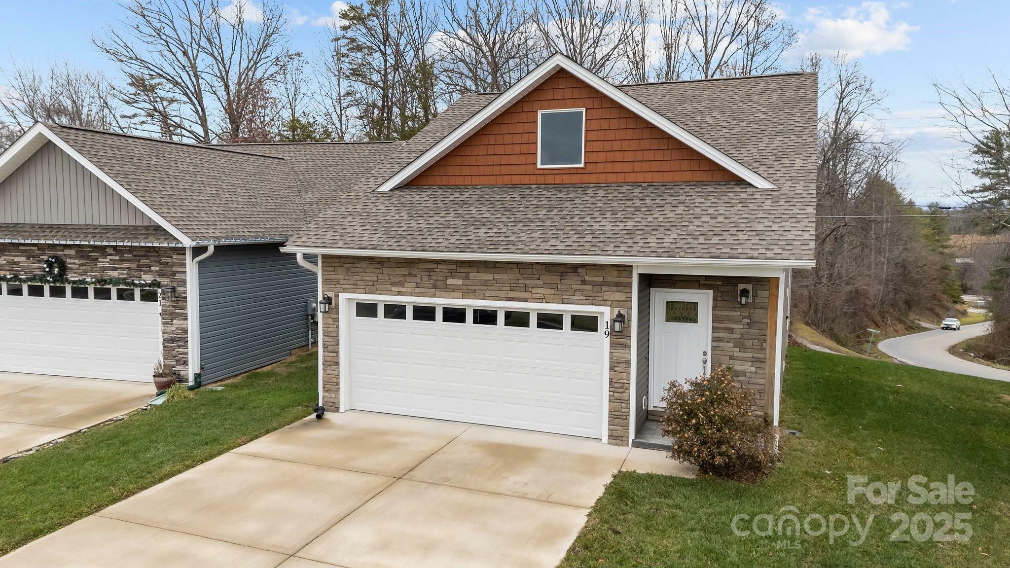 Property Photo: 19 Sage Crest Loop NC 28787