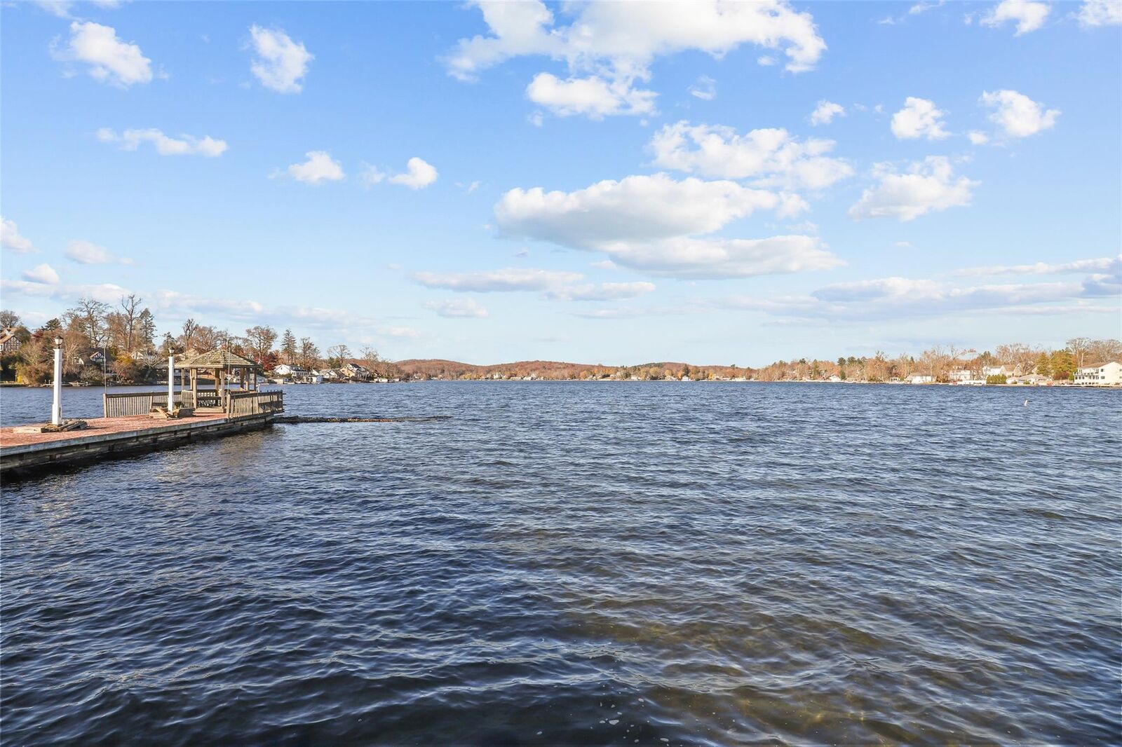 Property Photo:  4 Marina Drive N4  NY 10541 