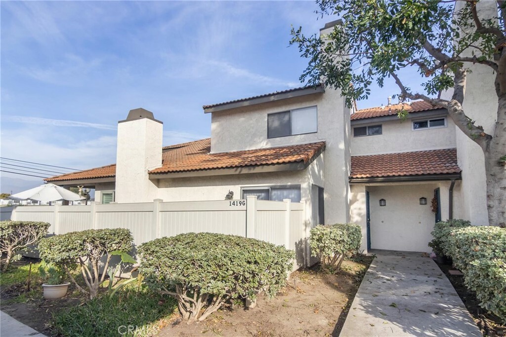 Property Photo:  1419 W San Bernardino Road G  CA 91722 