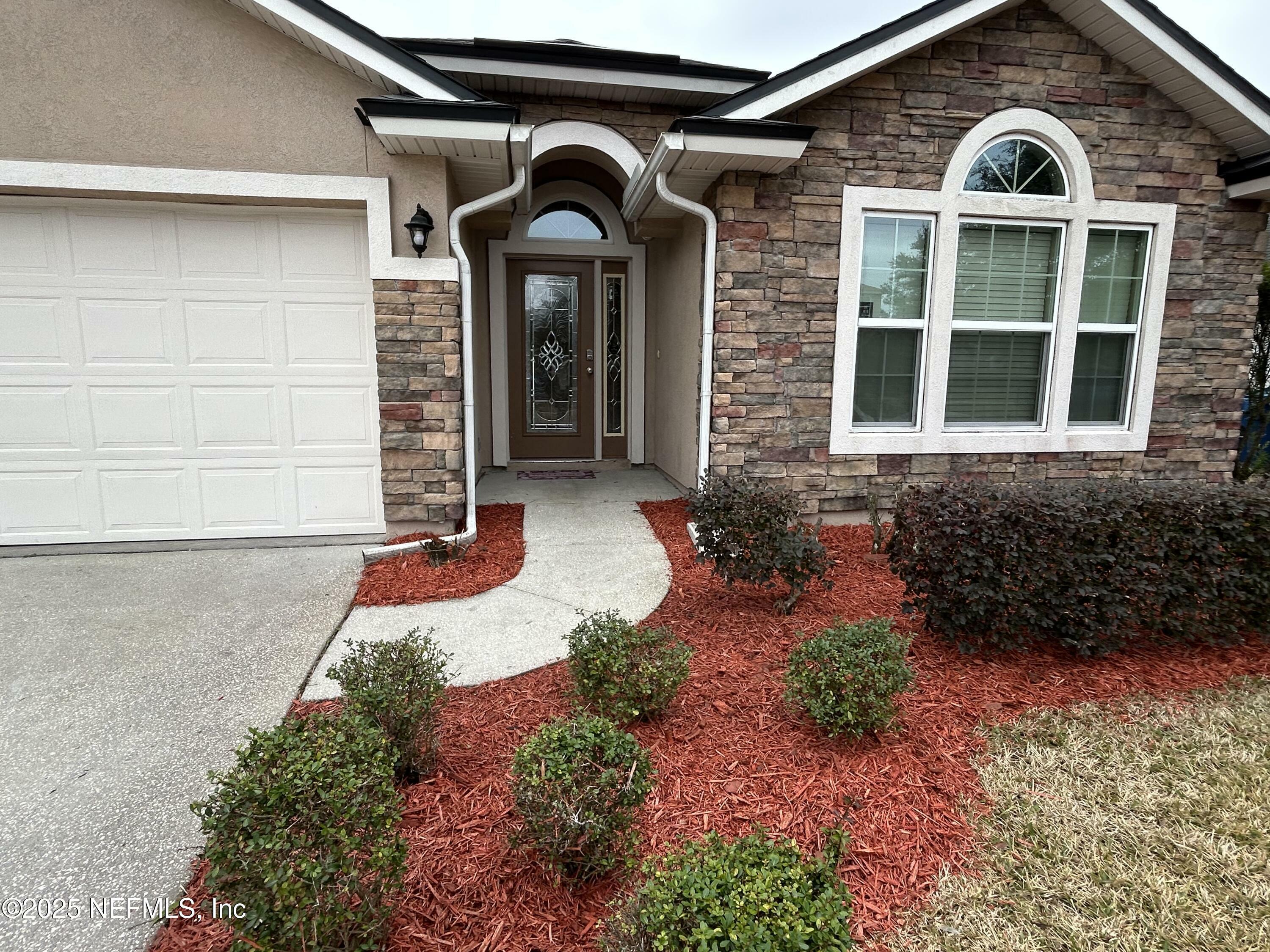 Property Photo:  15957 Bainebridge Drive  FL 32218 