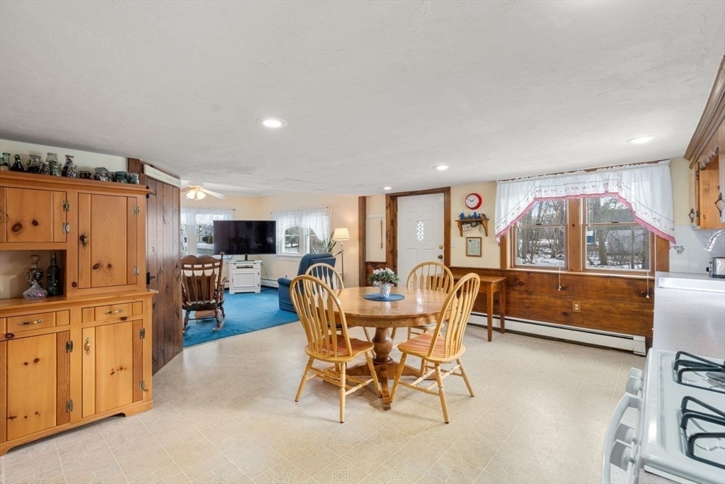 Property Photo:  10 7th Ave  MA 01863 