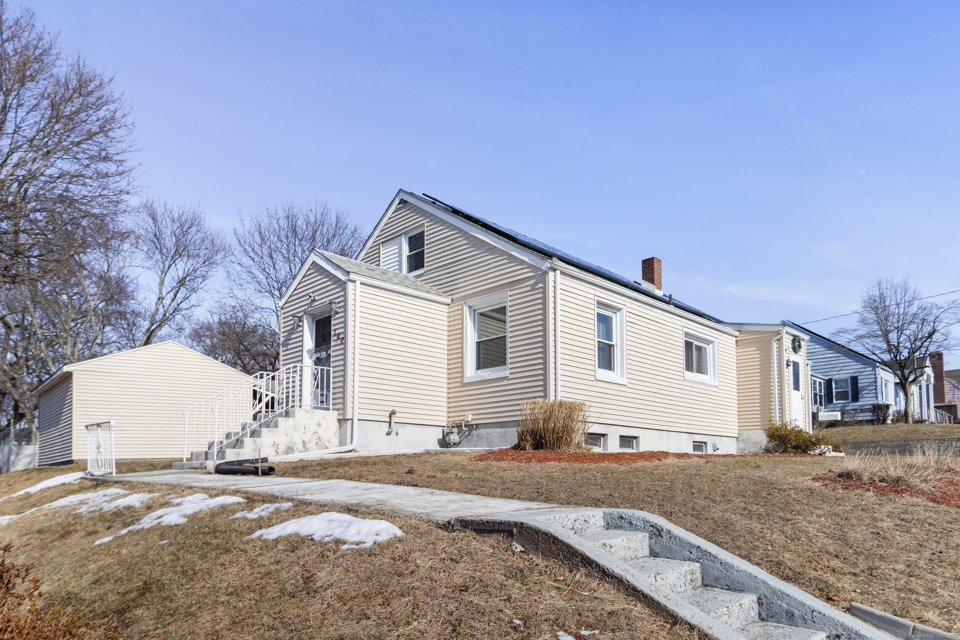 Property Photo:  109 Fairview Avenue  CT 06514 