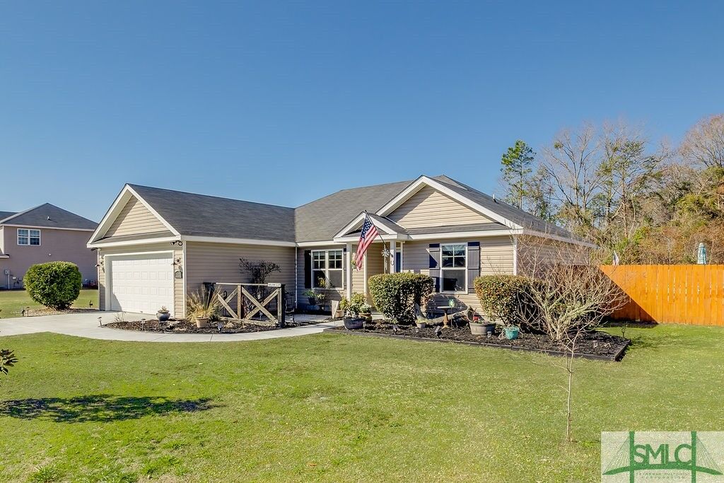 Property Photo:  112 Brookfield Drive  GA 31312 