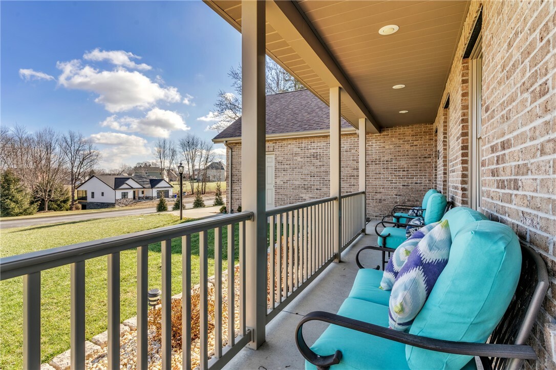 Property Photo:  2246 Shannon Mills Drive  PA 16053 