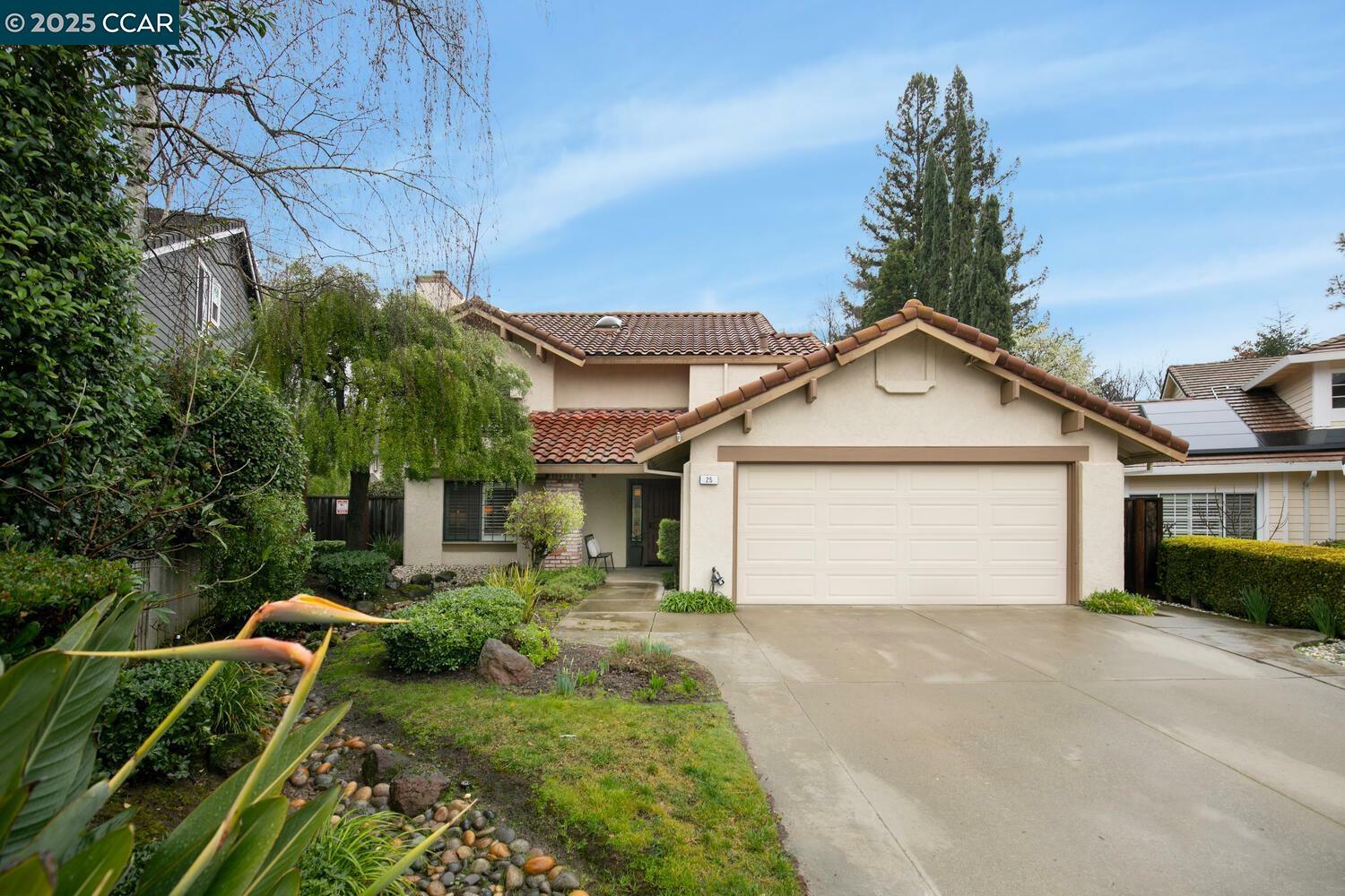 Property Photo:  25 Driftwood Ct  CA 94523 