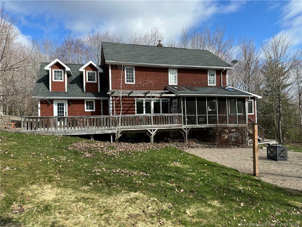 Property Photo:  14 Fairway Drive  NB E4E 5H1 