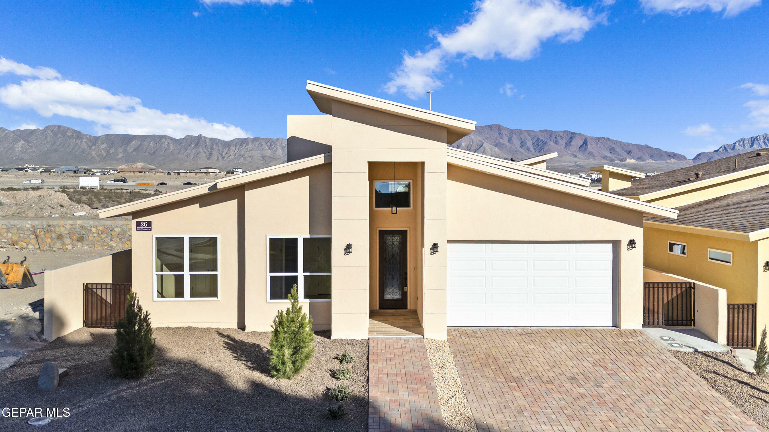 Property Photo: 1031 Vinton Avenue 26 TX 79835