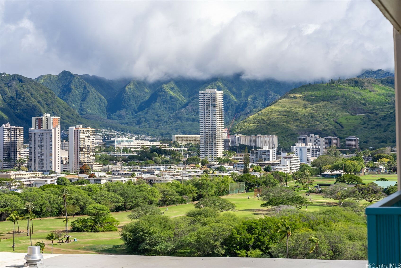 Property Photo: 444 Kanekapolei Street 1206 HI 96815