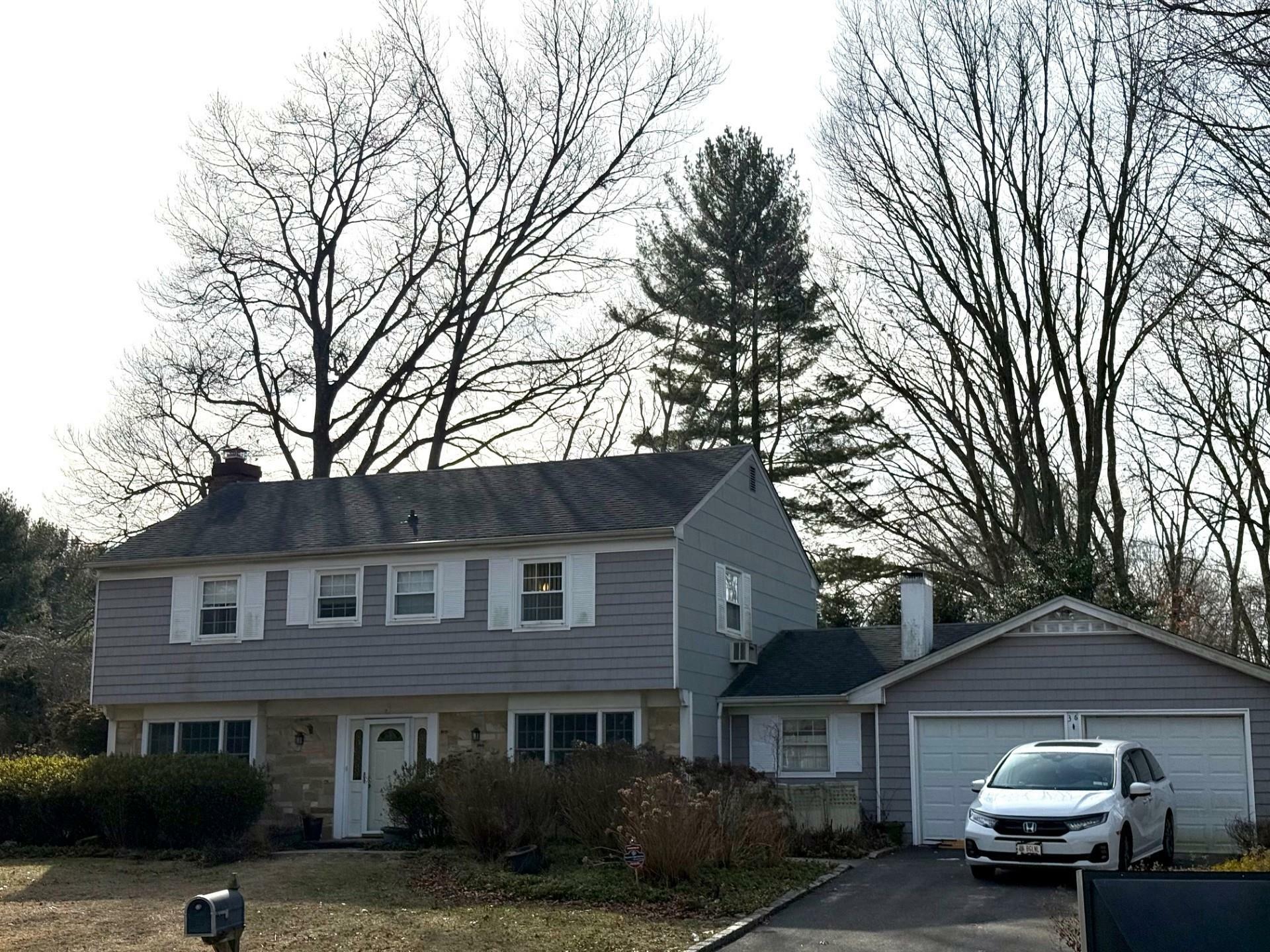 36 Shelbourne Lane  Stony Brook NY 11790 photo