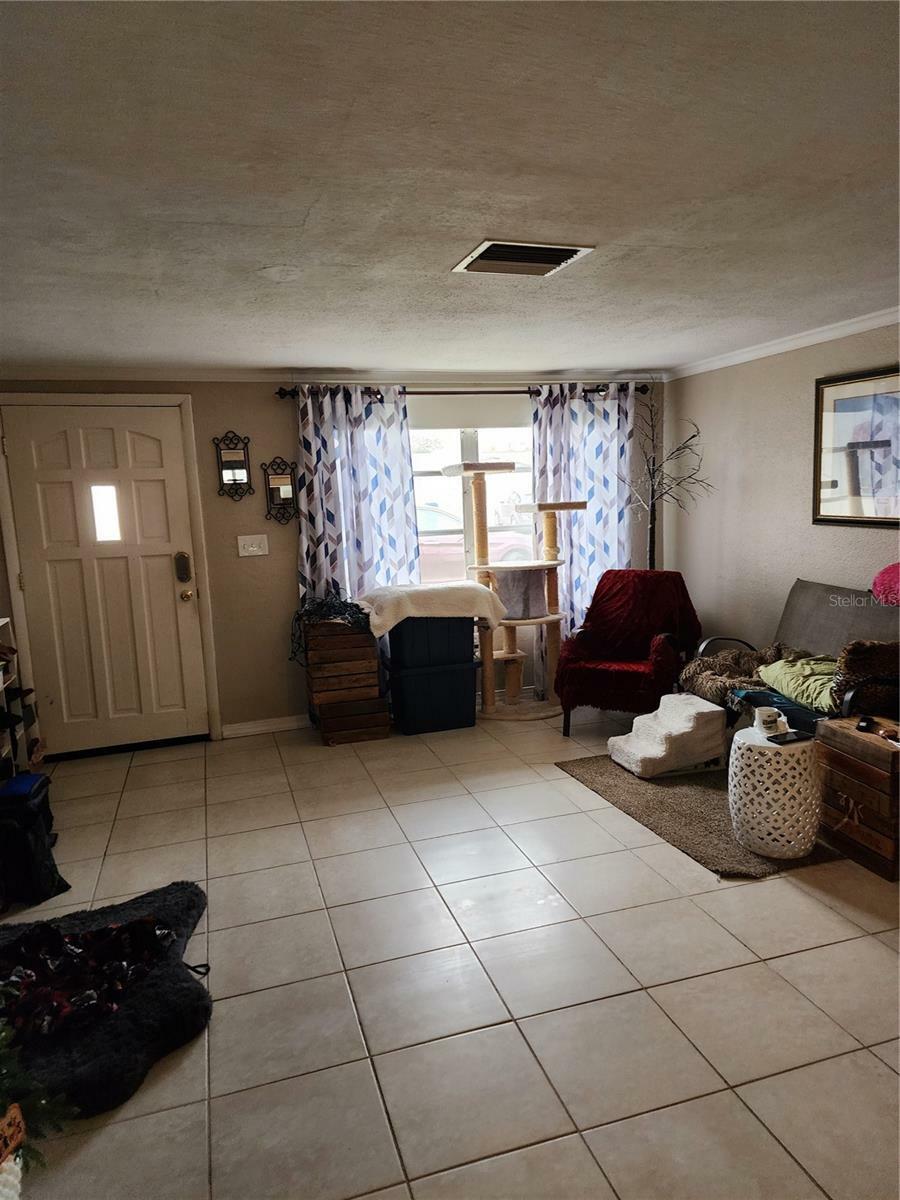 Property Photo:  9240 Sterling Lane  FL 34668 