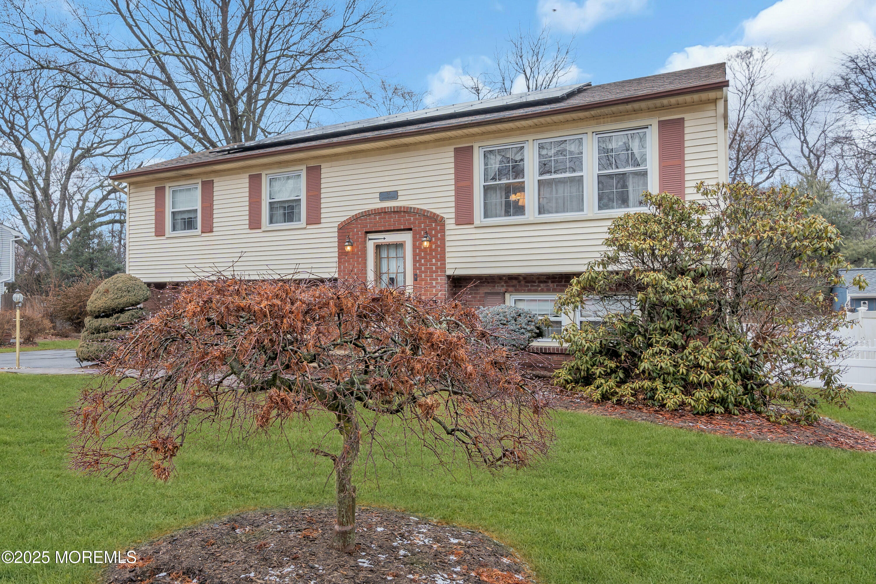 Property Photo:  36 Andover Road  NJ 08527 