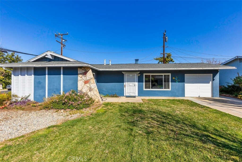 Property Photo: 500 Snead Drive CA 92543