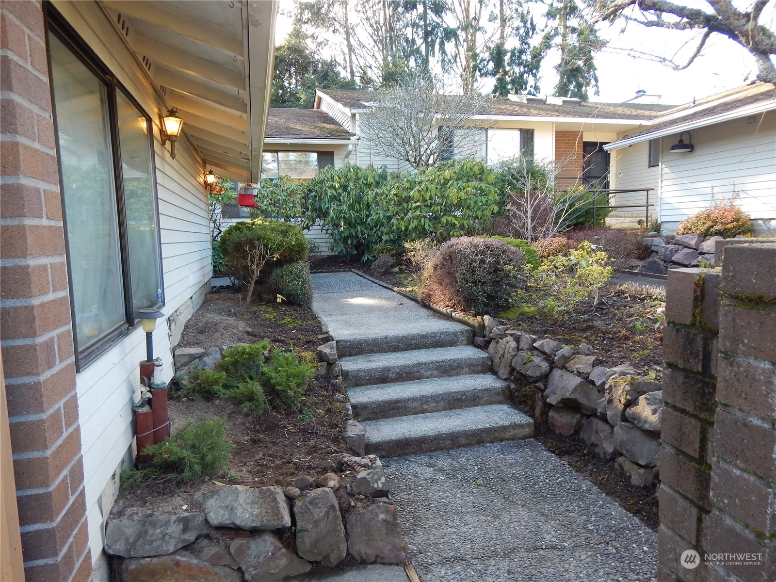 Property Photo:  24833  9th Place S  WA 98198 