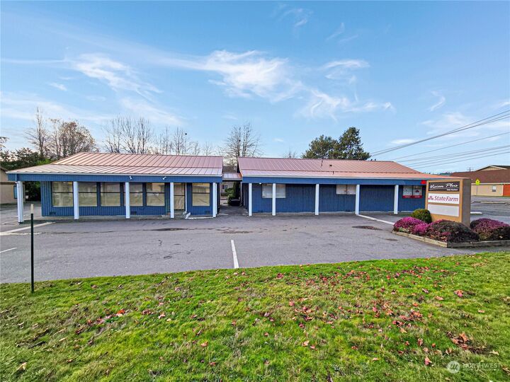 Property Photo:  31775  State Route 20 B1  WA 98277 