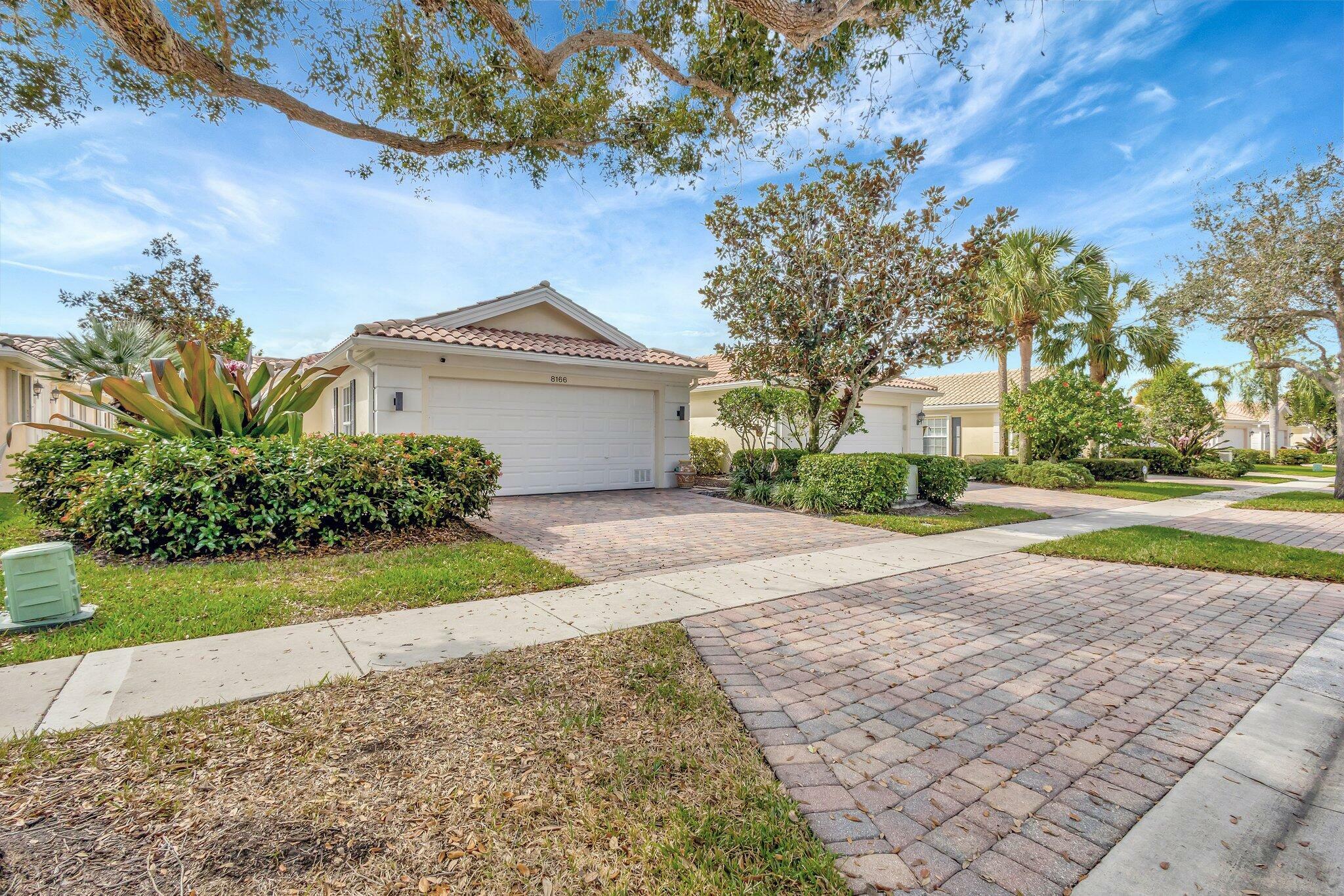 Property Photo:  8166 Quito Place  FL 33414 