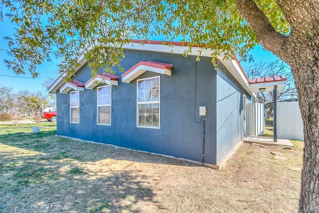 Property Photo:  6666 Knickerbocker Rd  TX 76904 