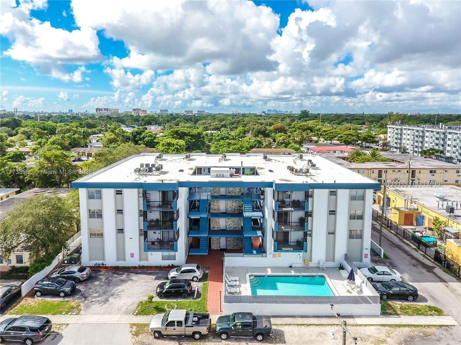 Property Photo:  1230 NE 139th St 411  FL 33161 