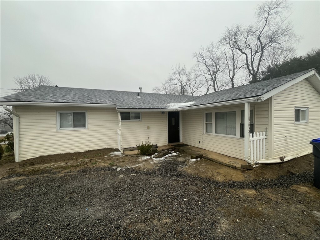 Property Photo:  55 Dover Dr  PA 16066 