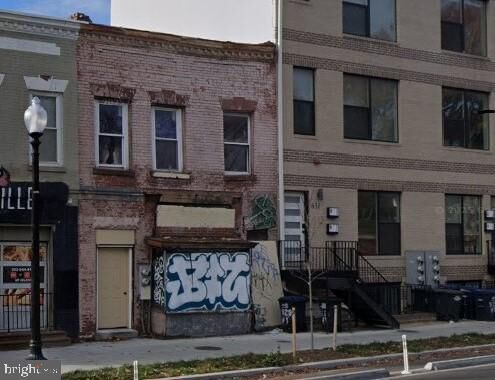 Property Photo:  633 Florida Avenue NE  DC 20002 