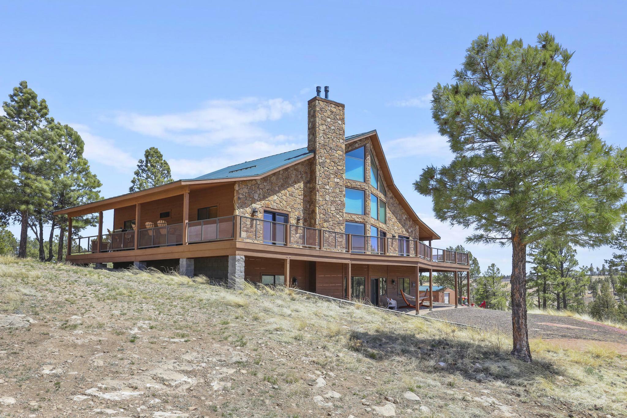 Property Photo: 580 Kohners Ridge Drive AZ 86024