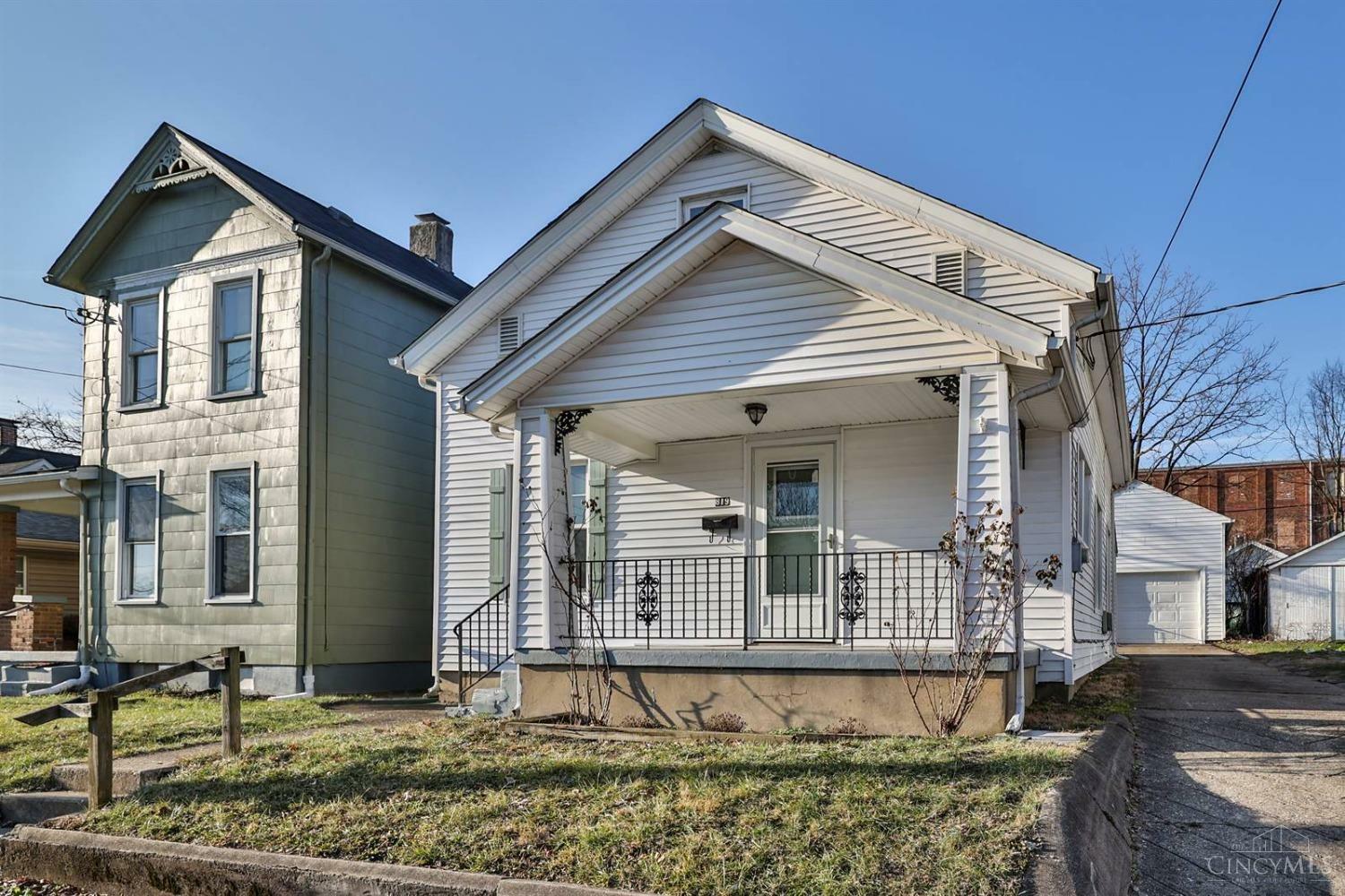 Property Photo:  819 Franklin Street  OH 45013 