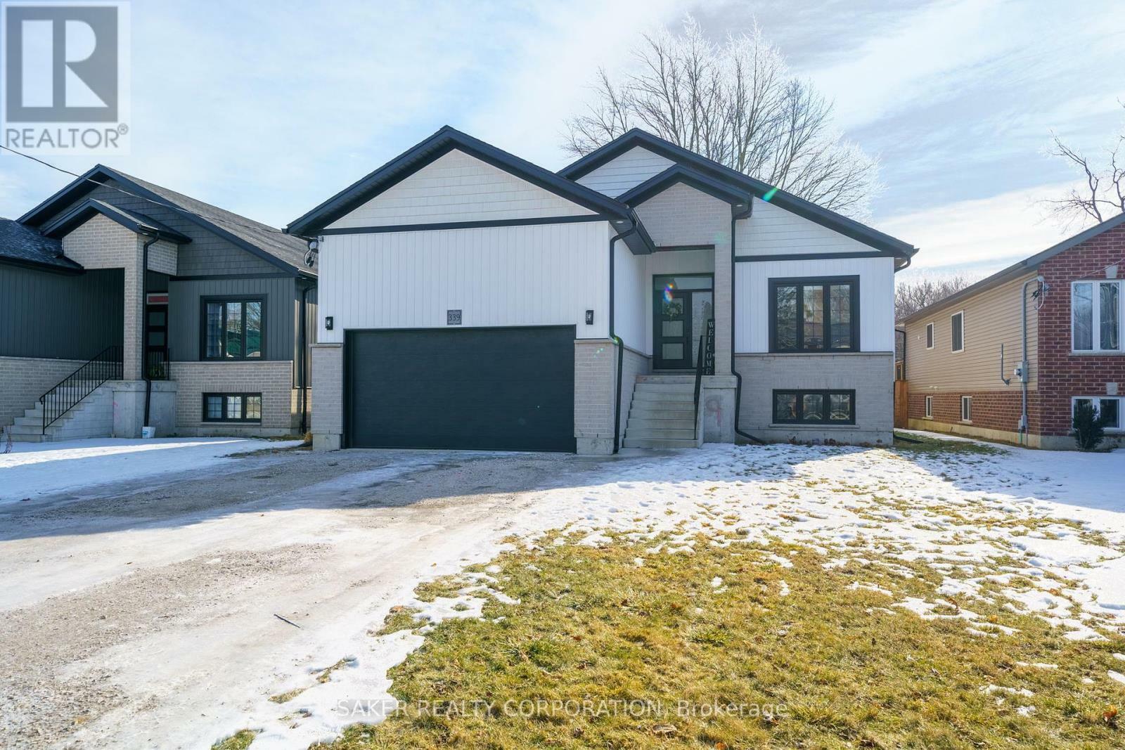 Property Photo: 339 Oak Street West ON N0P 1C0