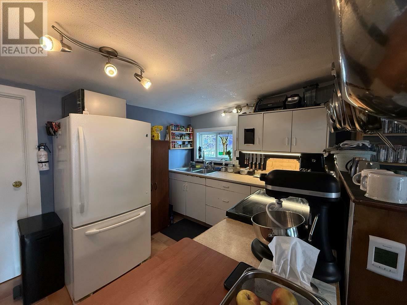 Photo de la propriété: 1114 Columbia Heights Other BC V0G 1X0