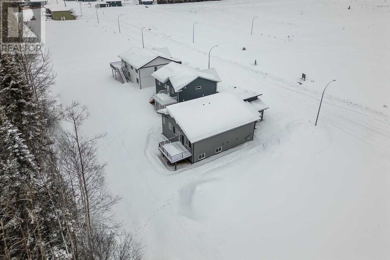 Property Photo: 7232 Hillu Road BC V2K 0B4