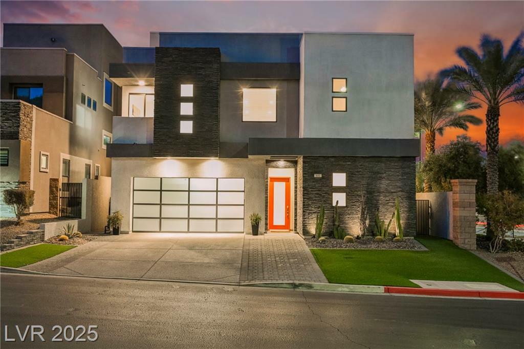 Property Photo: 800 Loch Katrine Avenue NV 89012