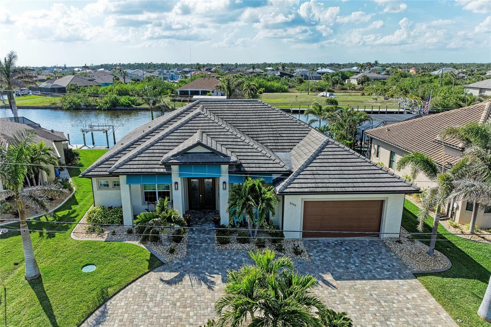 Property Photo: 8200 Antwerp Circle FL 33981