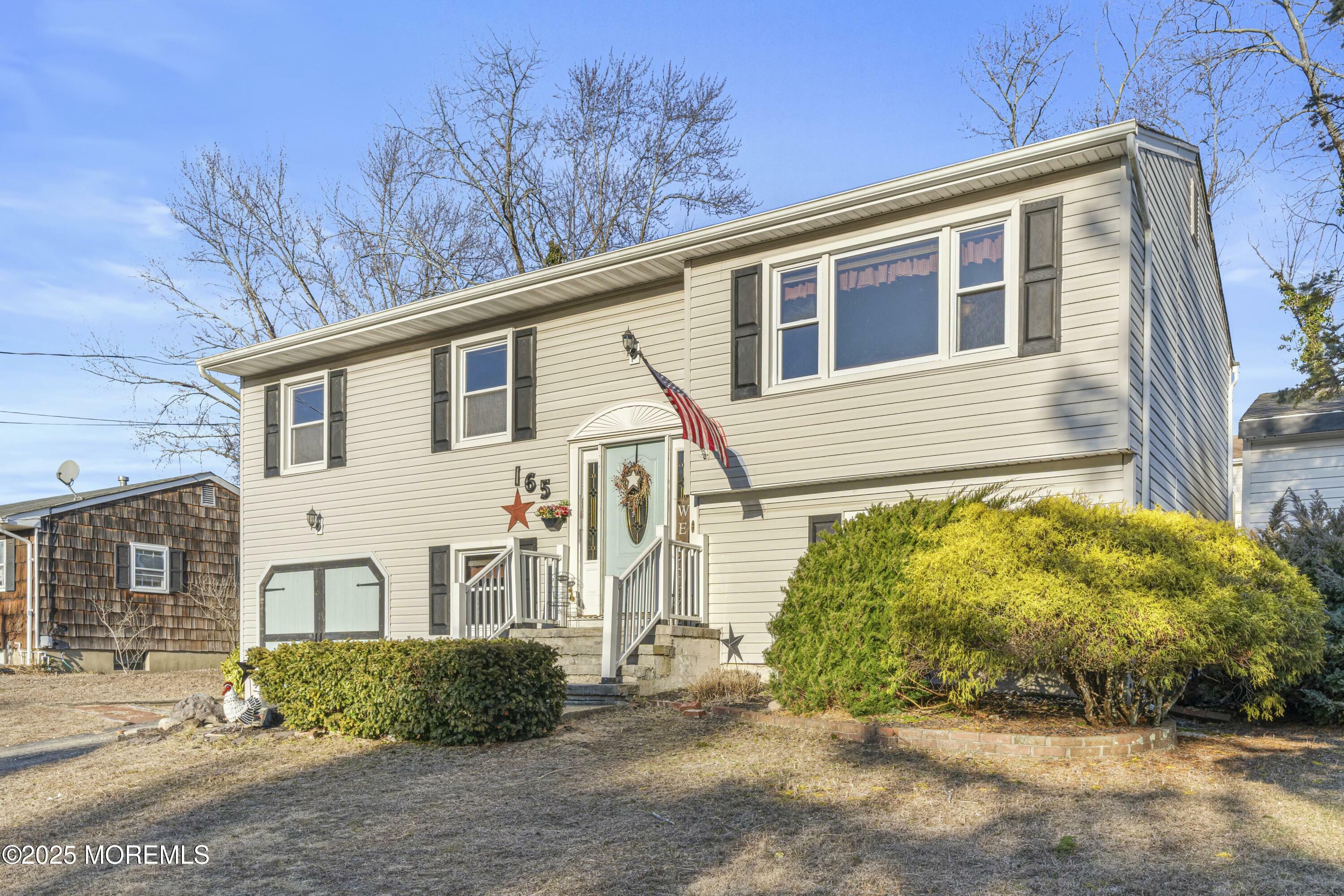 Property Photo:  165 Smith Circle  NJ 08742 