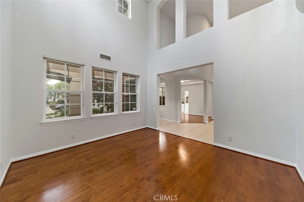 Property Photo: 19 Riverside CA 92602