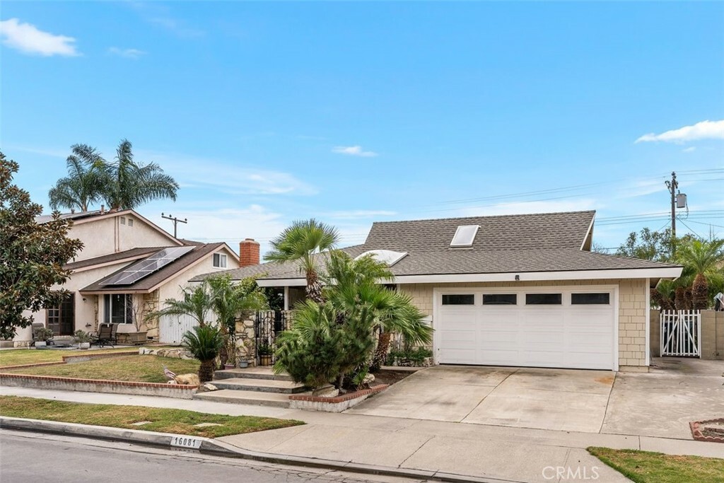 Property Photo:  16081 Windemeir Lane  CA 92647 