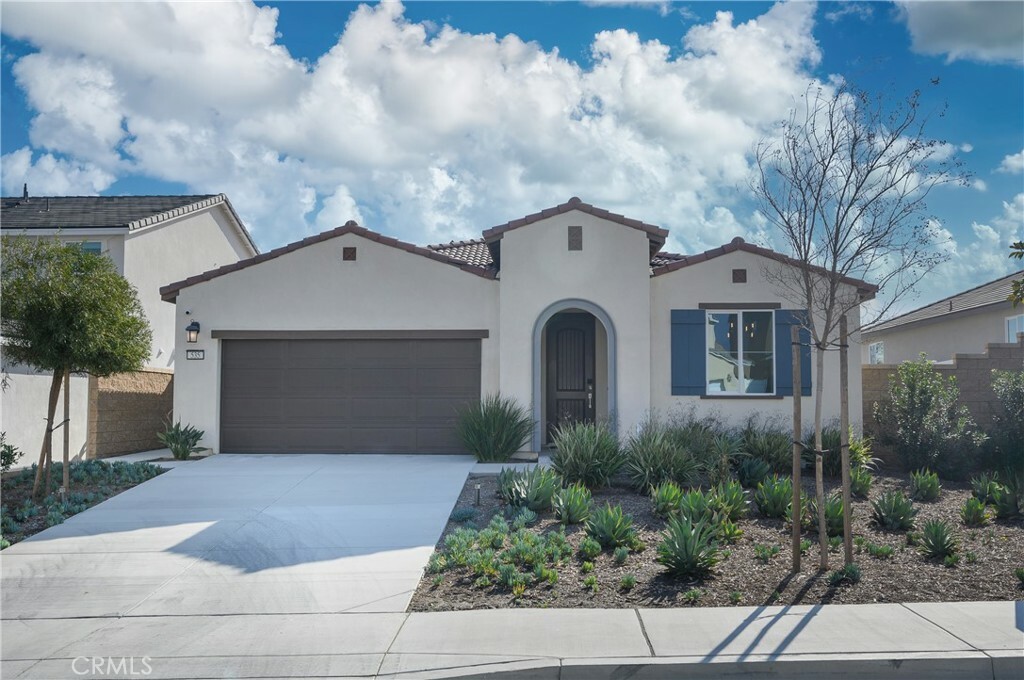 Property Photo:  535 Finch Drive  CA 92377 