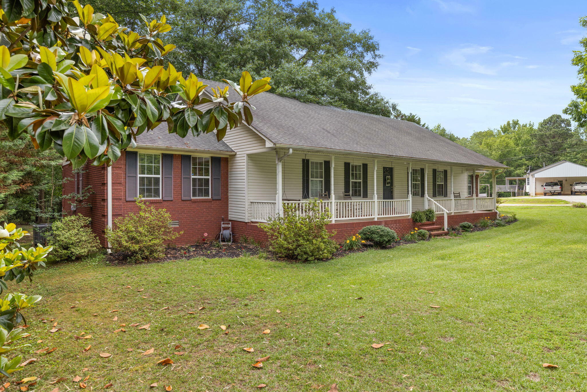 Property Photo: 4625 Tucker Road MS 38847