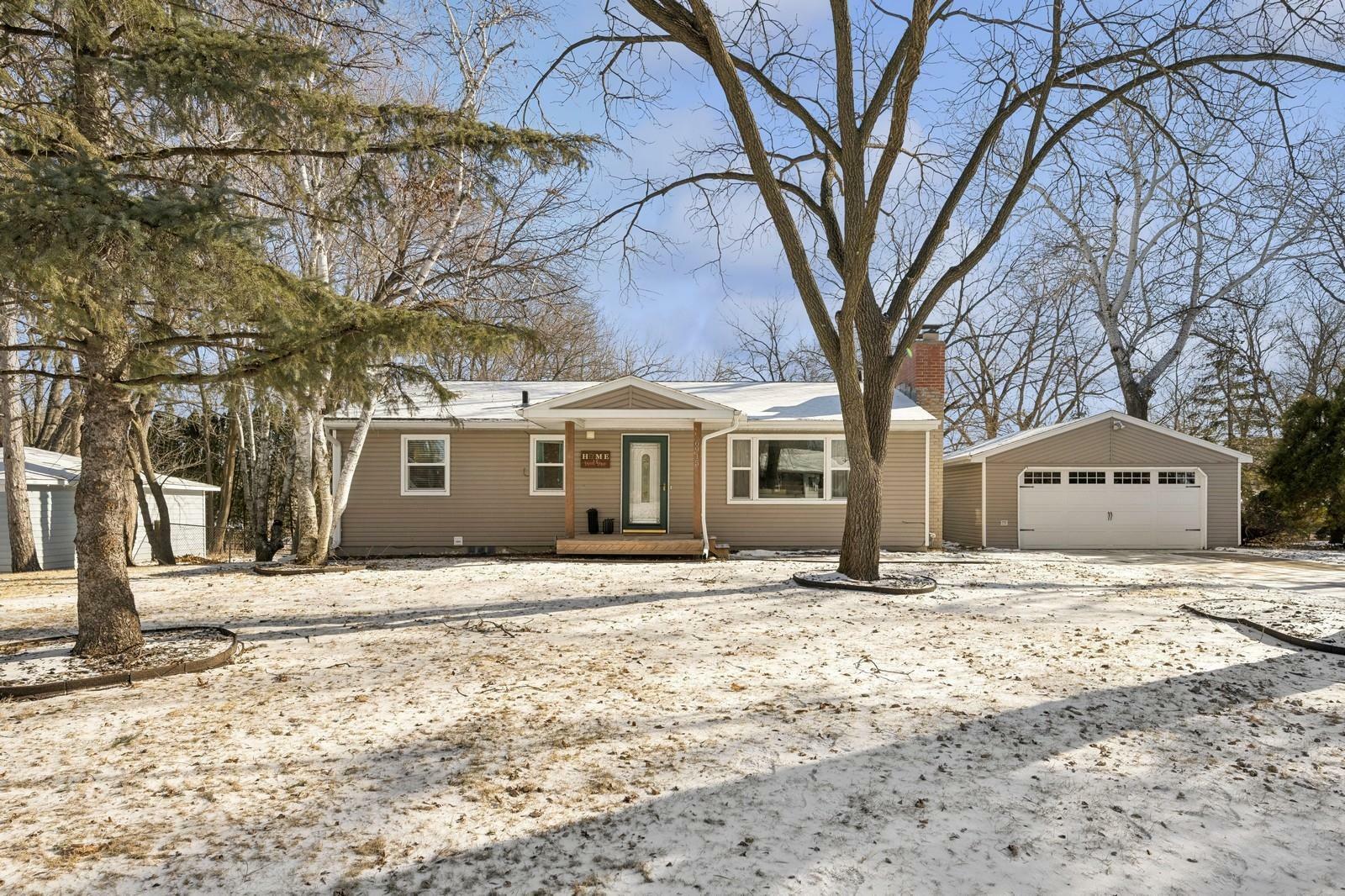 Property Photo:  6915 Barberry Lane  MN 55346 