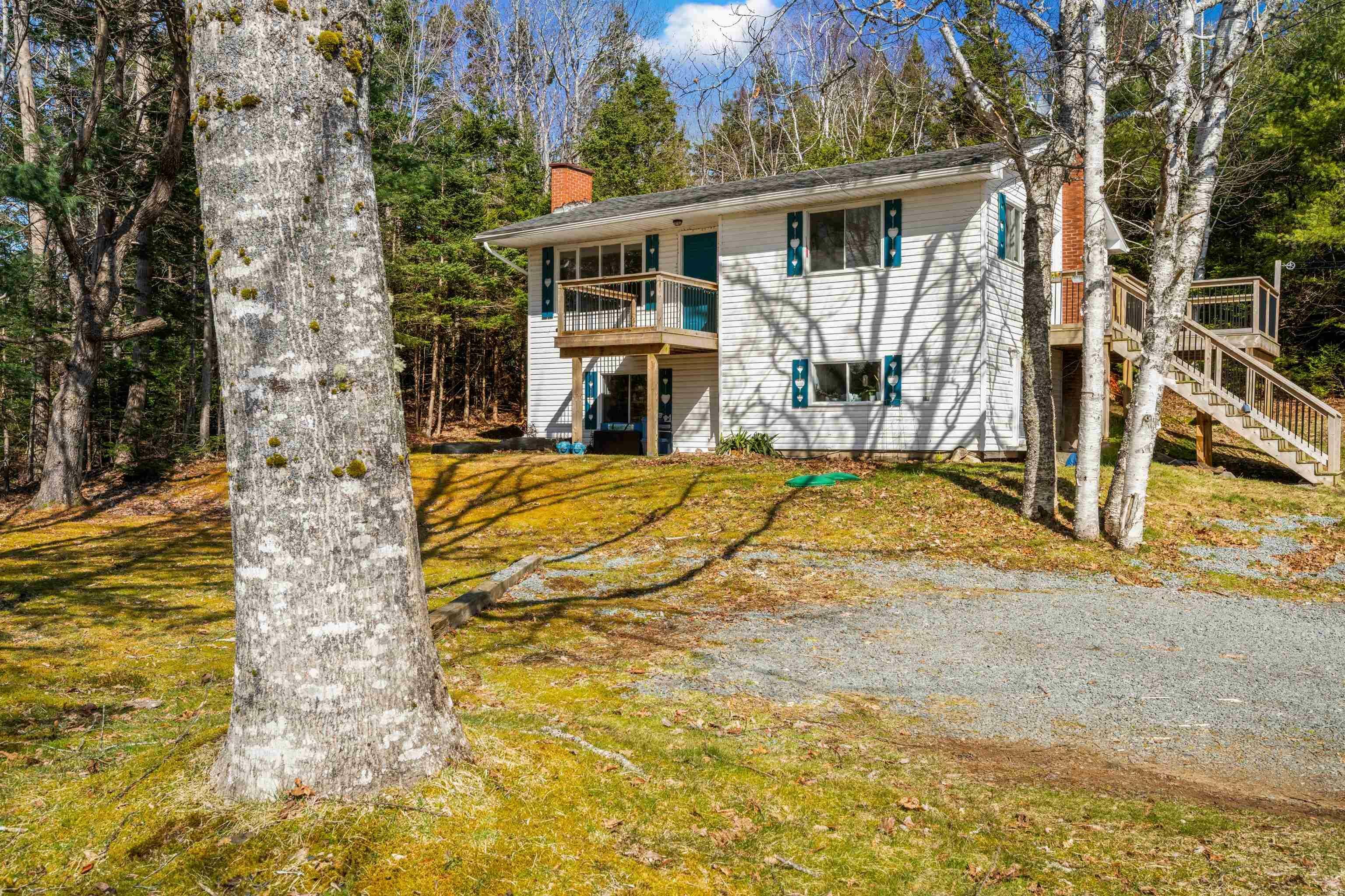 Photo de la propriété: 8099 Highway 7 Highway NS B0J 2L0