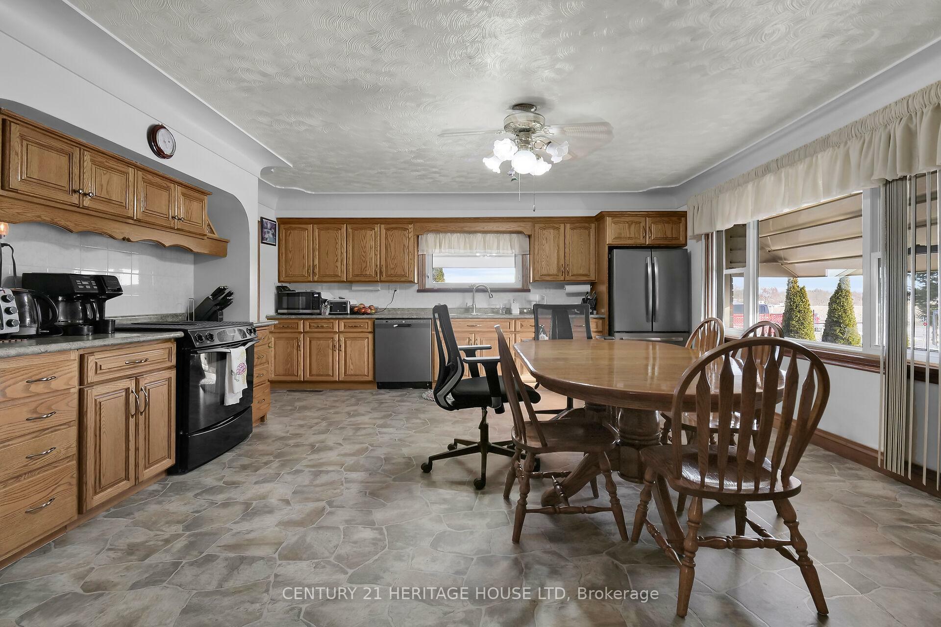 Property Photo: 8835 Plank Road ON N0J 1Y0