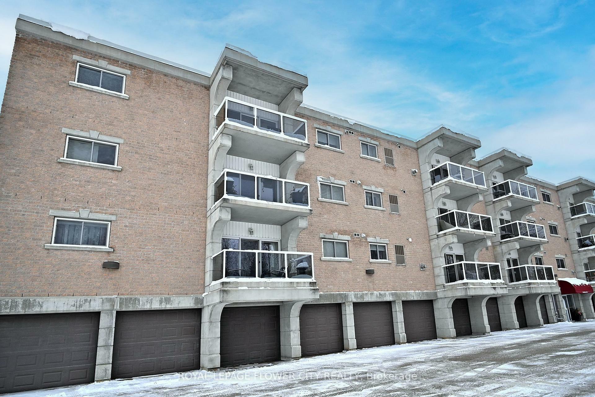 Property Photo: 401-85 William Street N ON N0G 2V0