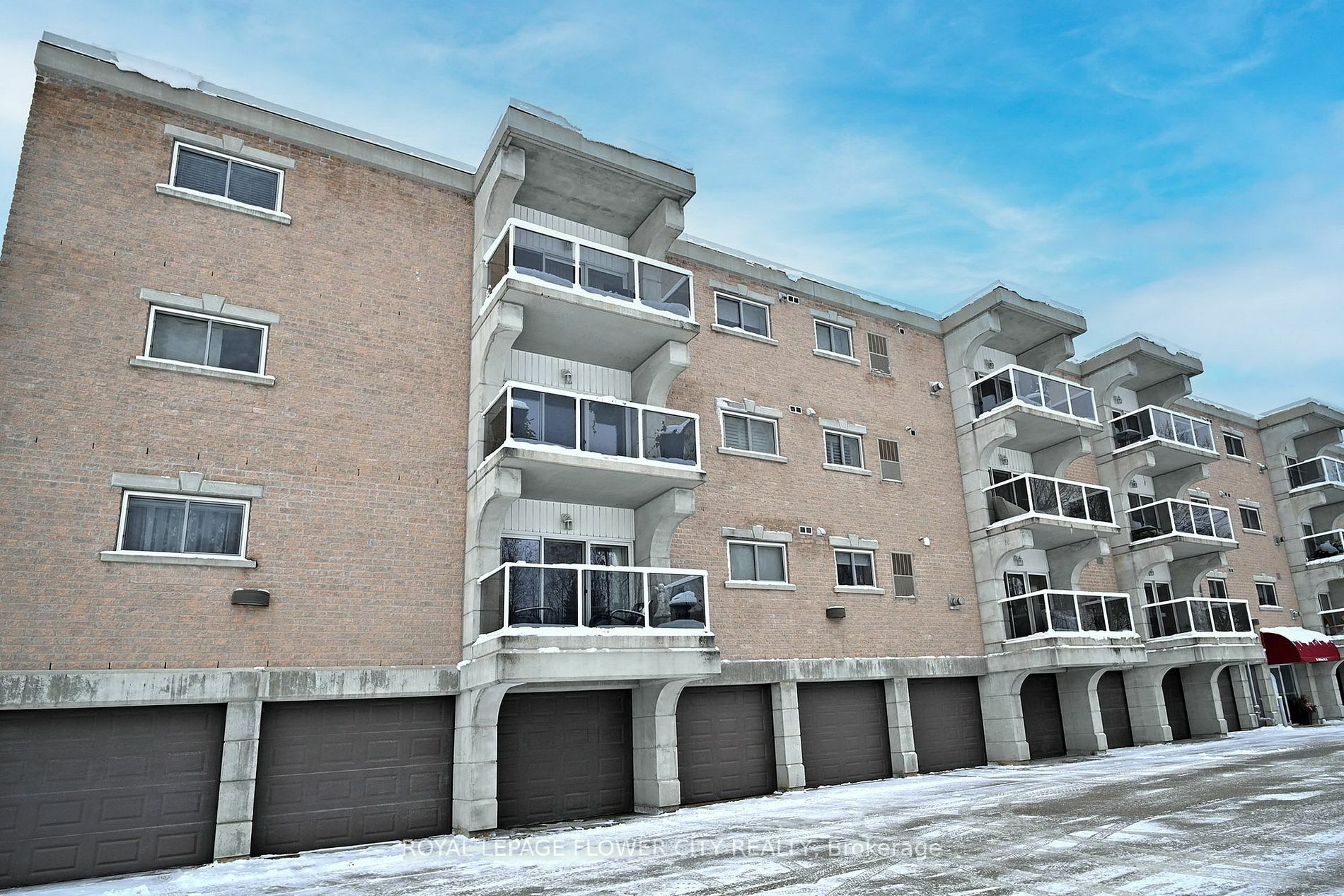 Property Photo:  401-85 William St N  ON N0G 2V0 