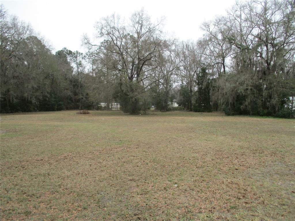 Property Photo:  15809 County Road 108  FL 32046 