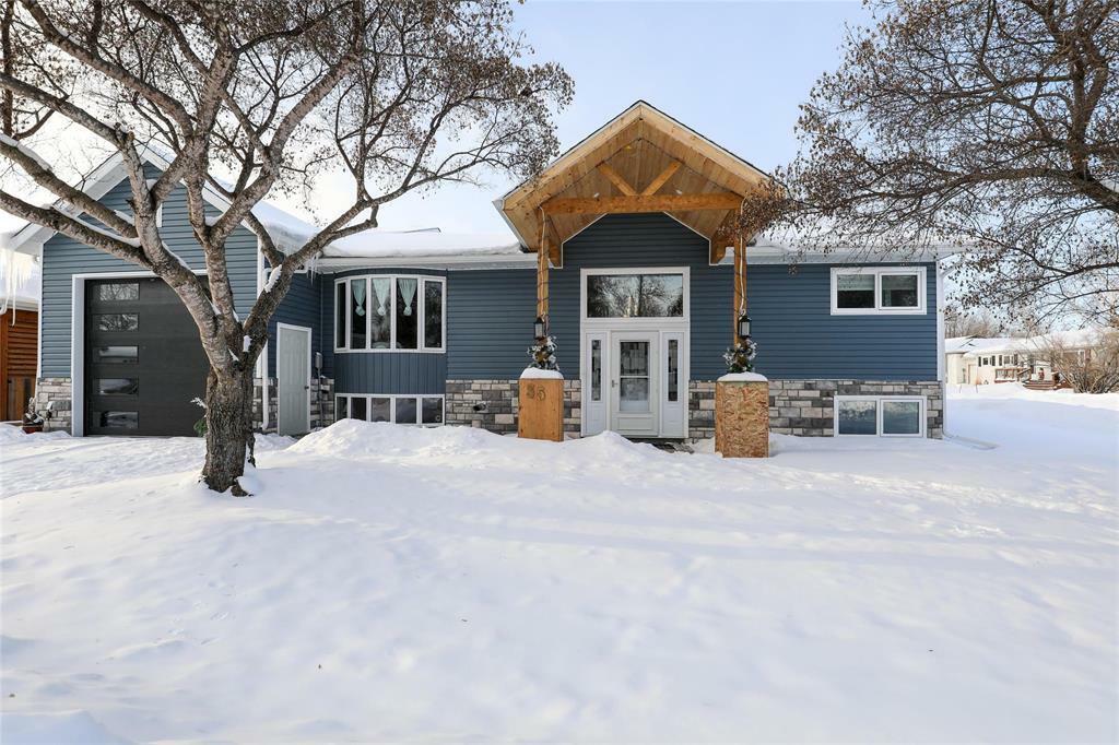 35 McDiarmid Road  Pinawa MB R0E 1L0 photo