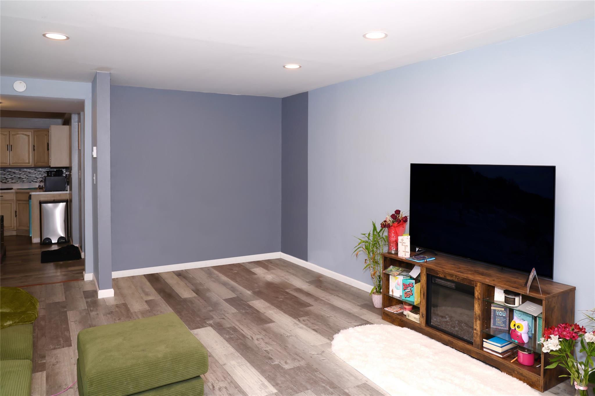 Property Photo: 100 Dowd Street B14 NY 10927